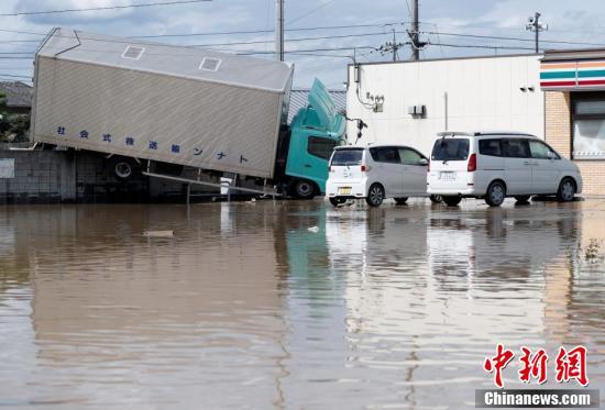 日本暴雨已经致70人死亡 430万人需要疏散